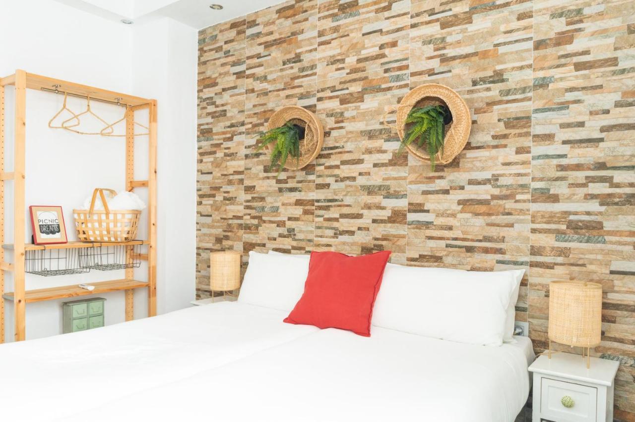 Picnic Dreams Boutique Hostel Malaga Ngoại thất bức ảnh