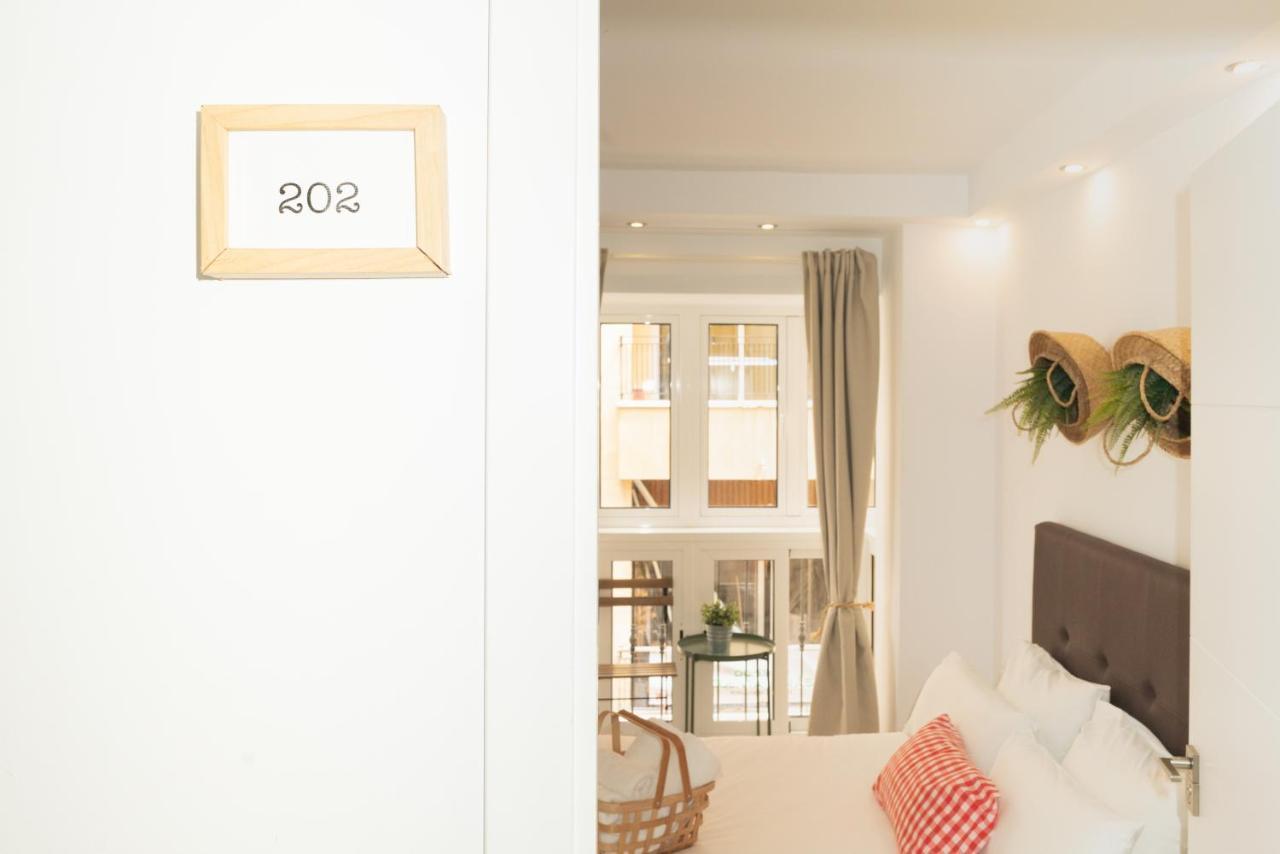 Picnic Dreams Boutique Hostel Malaga Ngoại thất bức ảnh